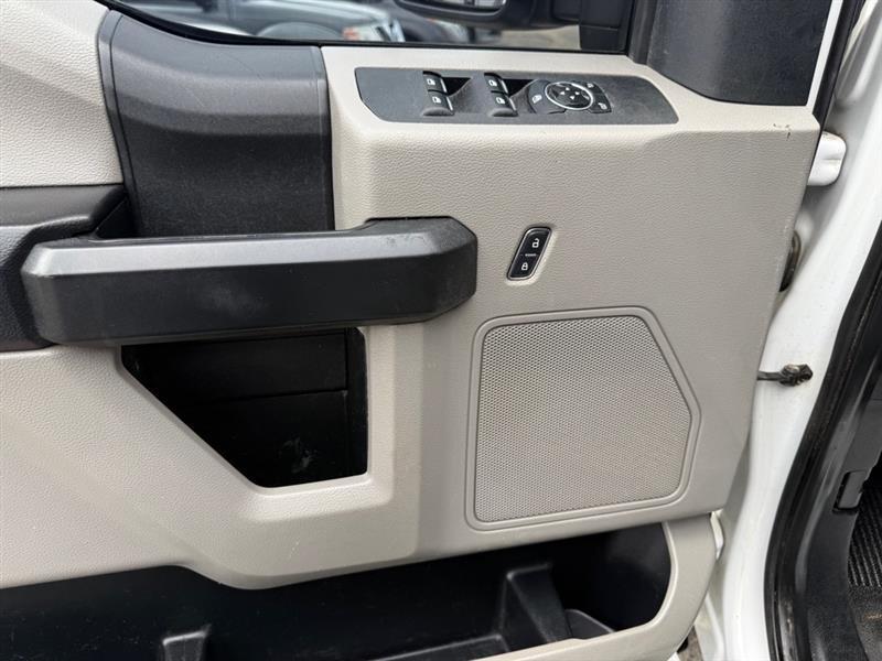 Ford F-250 SD King Ranch Crew Cab 4WD 2017