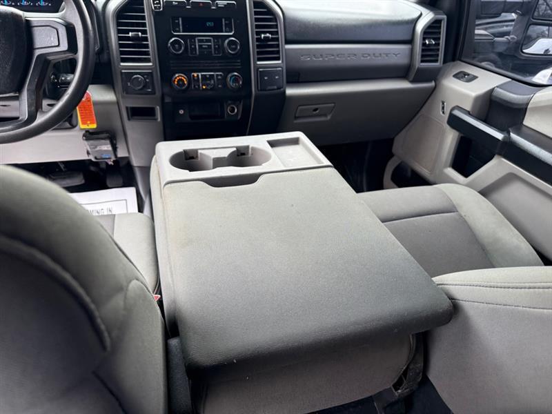 Ford F-250 SD King Ranch Crew Cab 4WD 2017