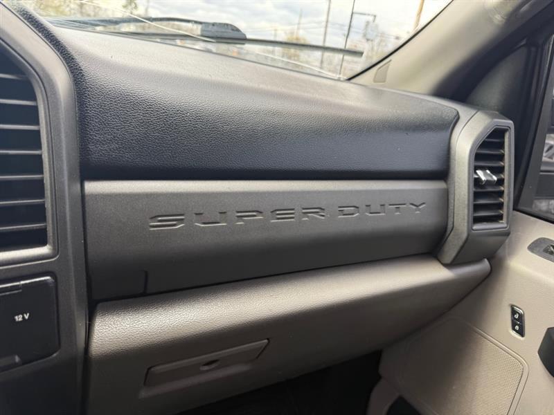 Ford F-250 SD King Ranch Crew Cab 4WD 2017