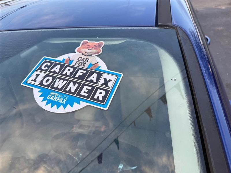 Ford Focus SE Sedan 2012