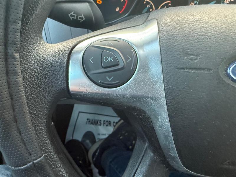 Ford Focus SE Sedan 2012