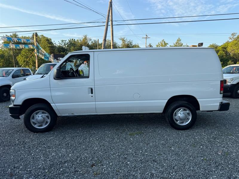 Ford Econoline E-150 2014