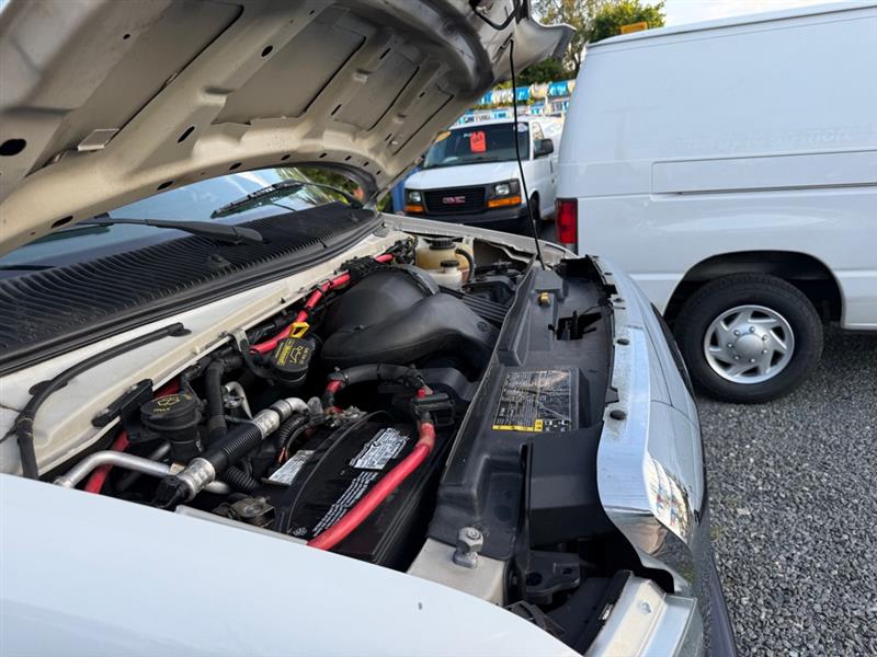 Ford Econoline E-150 2014