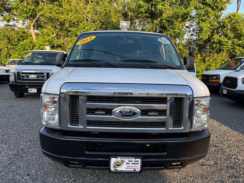 Ford Econoline E-150 2014