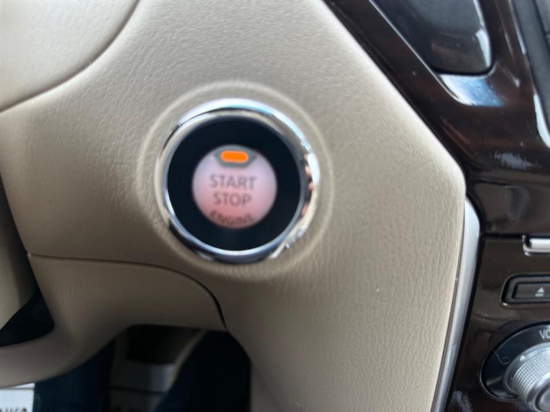 Nissan Pathfinder S 4WD 2014 Nissan Pathfinder S 4WD 2014