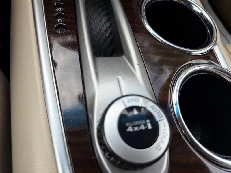 Nissan Pathfinder S 4WD 2014 Nissan Pathfinder S 4WD 2014