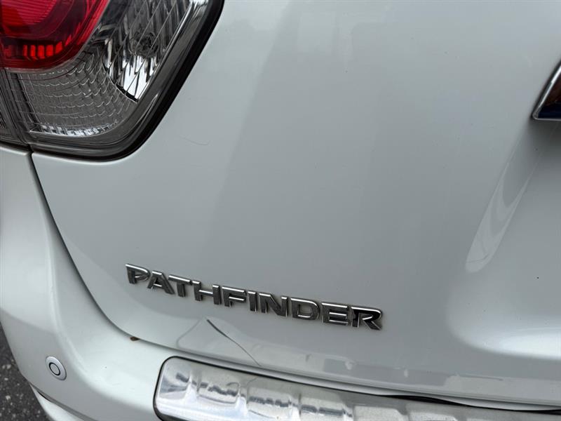 Nissan Pathfinder S 4WD 2014 Nissan Pathfinder S 4WD 2014