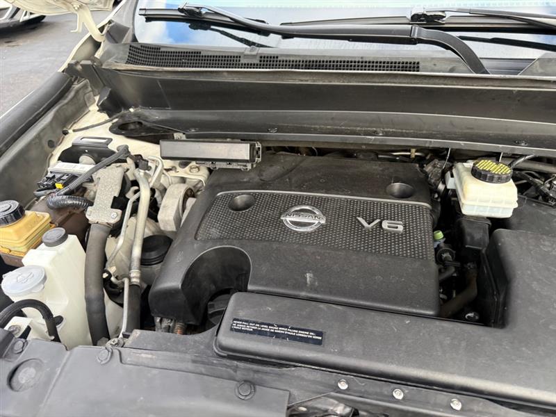 Nissan Pathfinder S 4WD 2014 Nissan Pathfinder S 4WD 2014