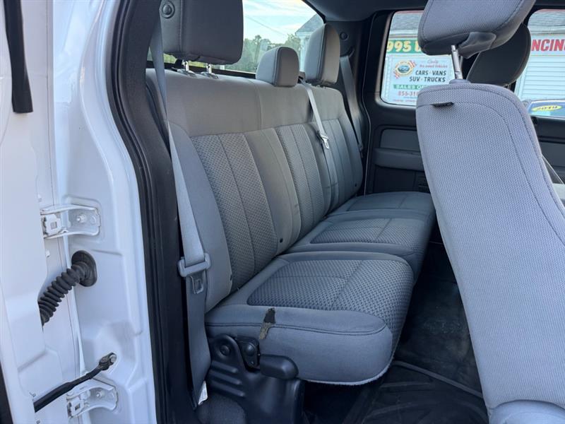 Ford F-150 XL SuperCab 6.5-ft. Bed 4WD 2014