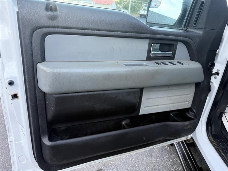 Ford F-150 XL SuperCab 6.5-ft. Bed 4WD 2014