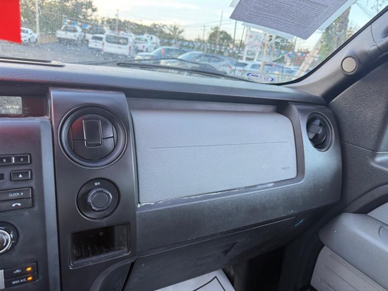 Ford F-150 XL SuperCab 6.5-ft. Bed 4WD 2014