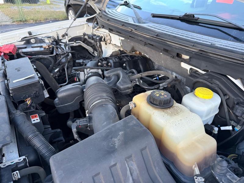 Ford F-150 XL SuperCab 6.5-ft. Bed 4WD 2014