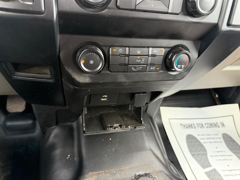 Ford F-150 XL SuperCab 6.5-ft. Bed 2WD 2017