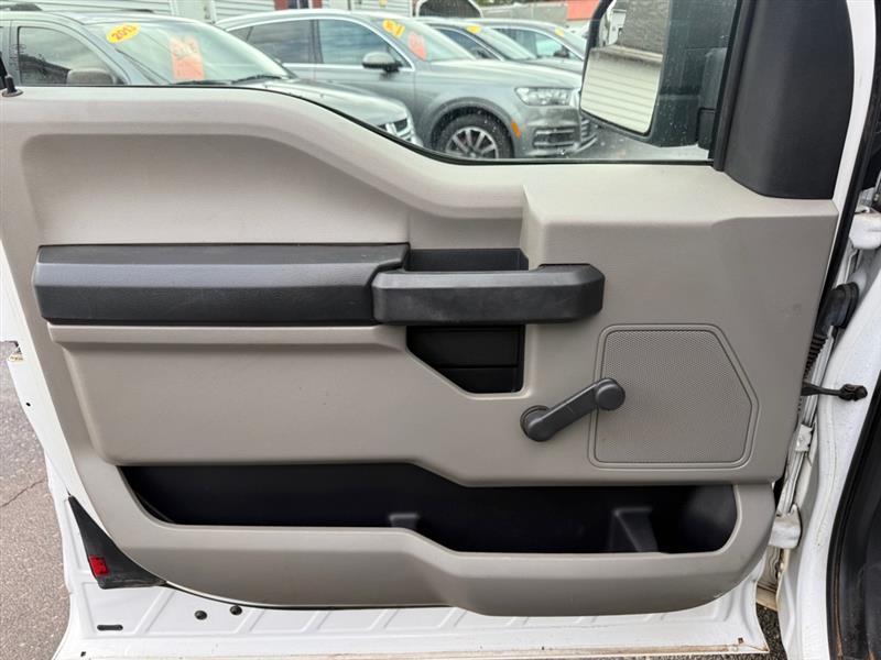 Ford F-150 XL SuperCab 6.5-ft. Bed 2WD 2017