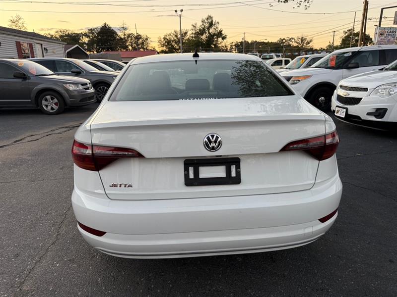 Volkswagen Jetta 1.4T SEL 8A 2019 Volkswagen Jetta 1.4T SEL 8A 2019