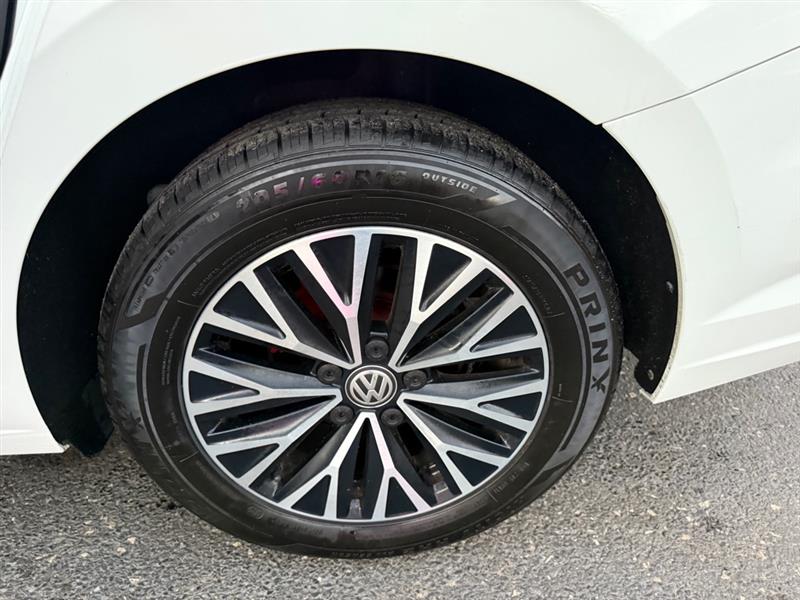 Volkswagen Jetta 1.4T SEL 8A 2019 Volkswagen Jetta 1.4T SEL 8A 2019