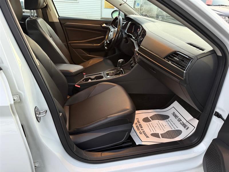 Volkswagen Jetta 1.4T SEL 8A 2019 Volkswagen Jetta 1.4T SEL 8A 2019