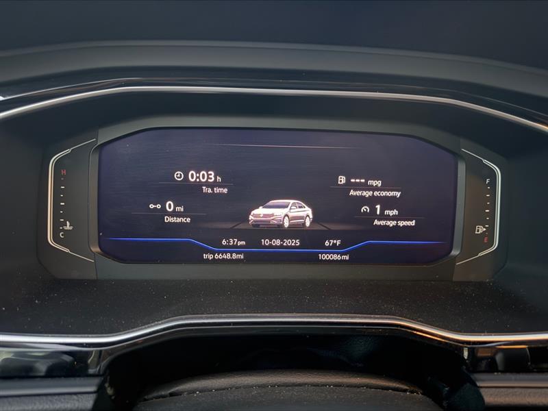 Volkswagen Jetta 1.4T SEL 8A 2019 Volkswagen Jetta 1.4T SEL 8A 2019