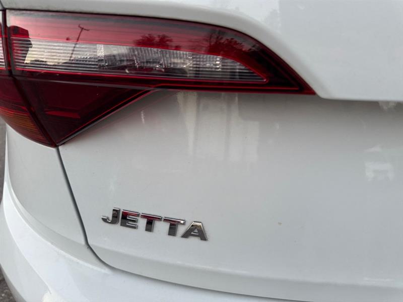 Volkswagen Jetta 1.4T SEL 8A 2019 Volkswagen Jetta 1.4T SEL 8A 2019