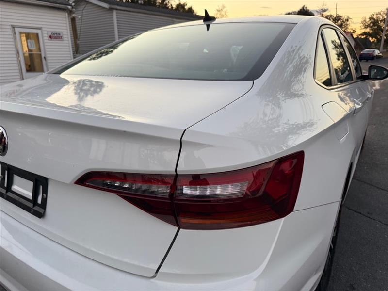 Volkswagen Jetta 1.4T SEL 8A 2019 Volkswagen Jetta 1.4T SEL 8A 2019