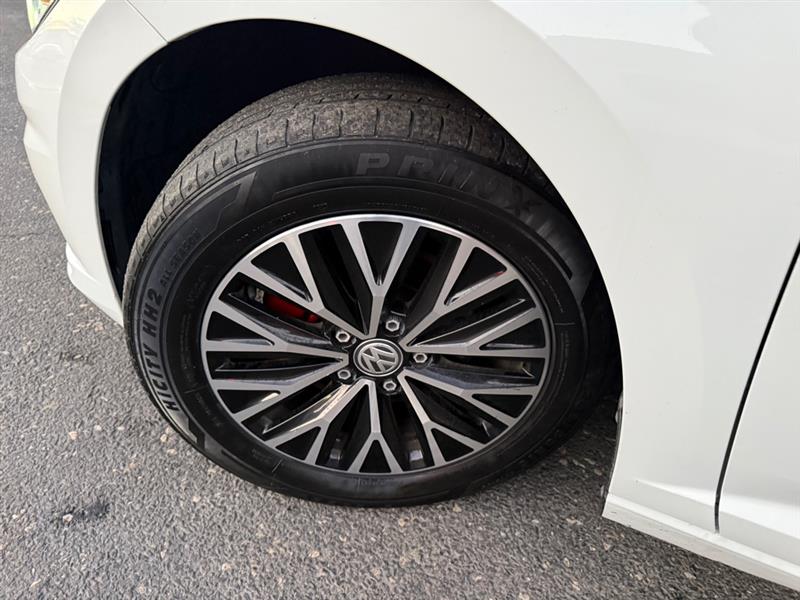 Volkswagen Jetta 1.4T SEL 8A 2019 Volkswagen Jetta 1.4T SEL 8A 2019