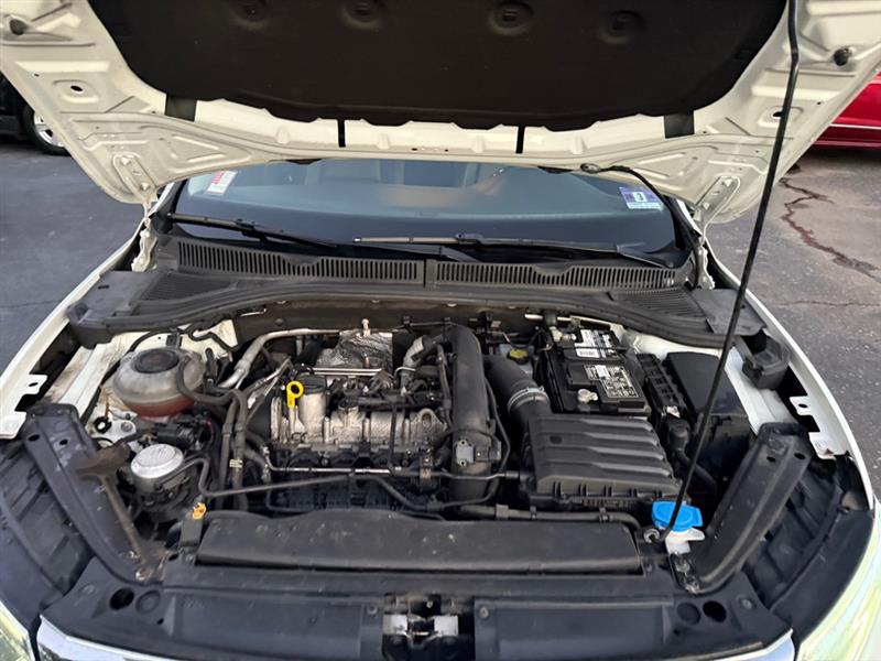 Volkswagen Jetta 1.4T SEL 8A 2019 Volkswagen Jetta 1.4T SEL 8A 2019
