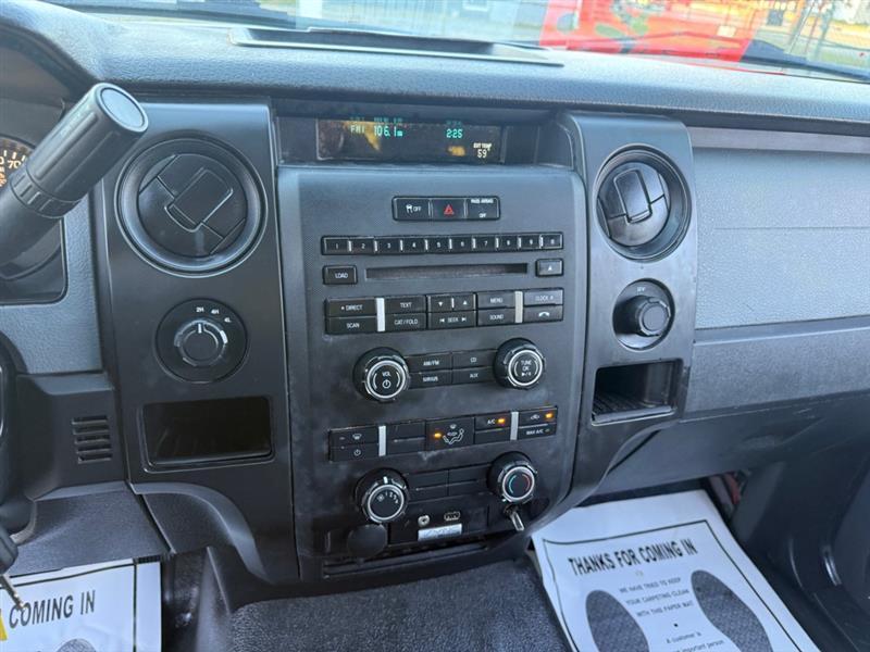 Ford F-150 XL SuperCab 6.5-ft. Bed 4WD 2014