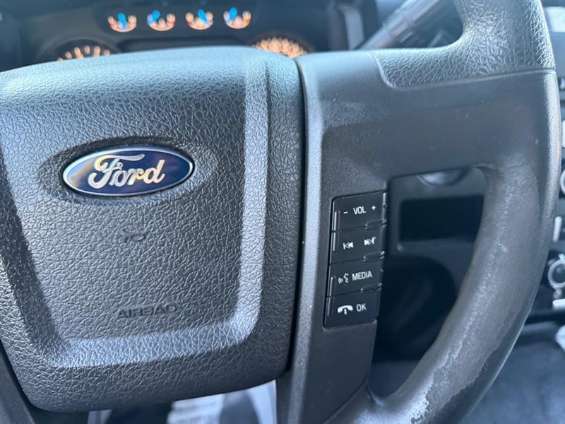 Ford F-150 XL SuperCab 6.5-ft. Bed 4WD 2014