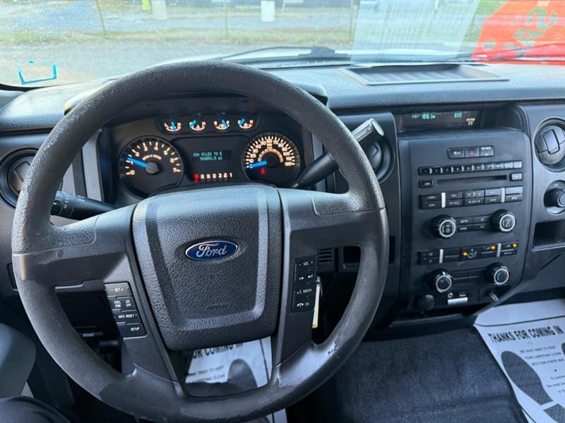 Ford F-150 XL SuperCab 6.5-ft. Bed 4WD 2014