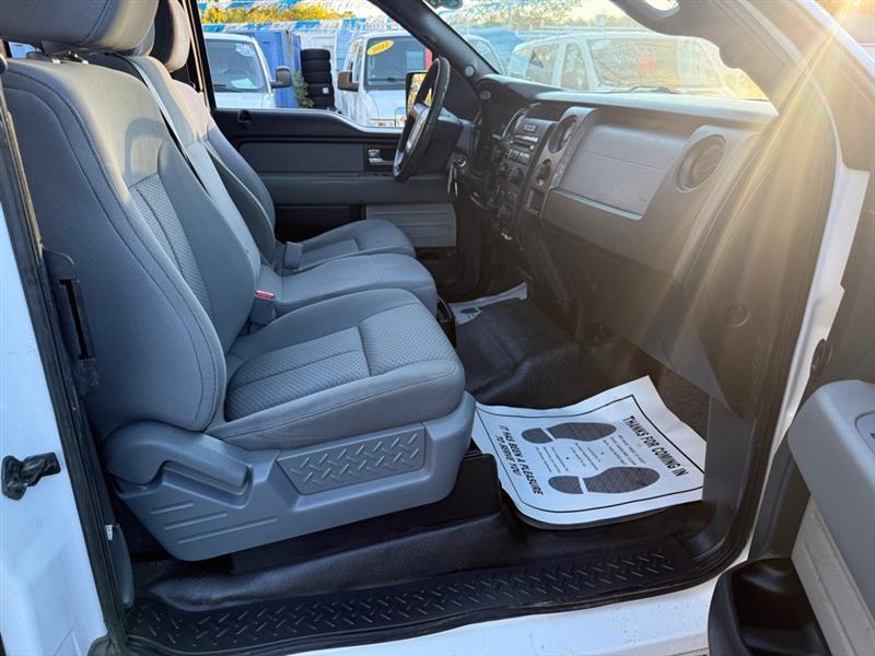 Ford F-150 XL SuperCab 6.5-ft. Bed 4WD 2014