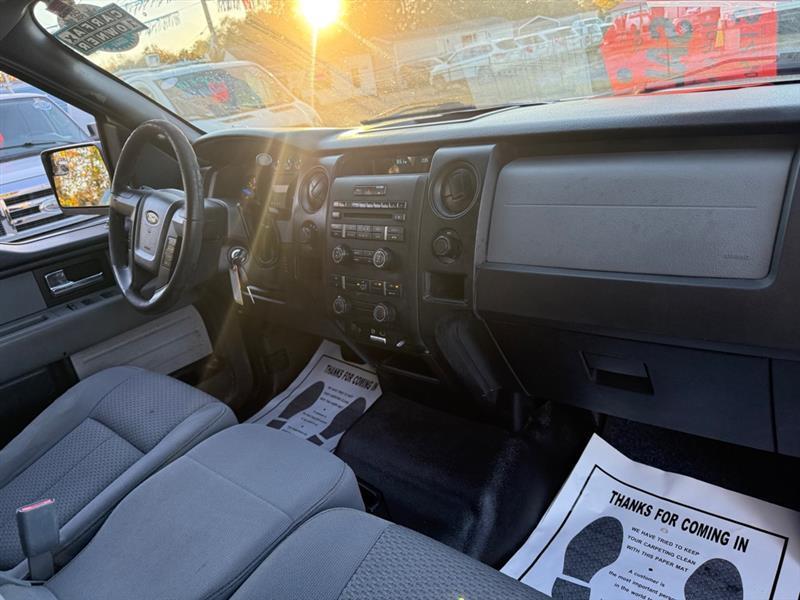 Ford F-150 XL SuperCab 6.5-ft. Bed 4WD 2014