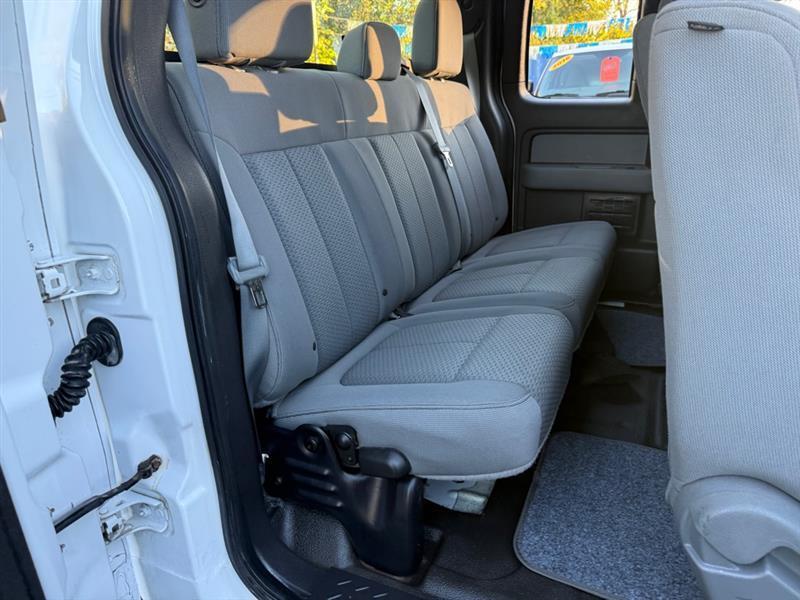 Ford F-150 XL SuperCab 6.5-ft. Bed 4WD 2014