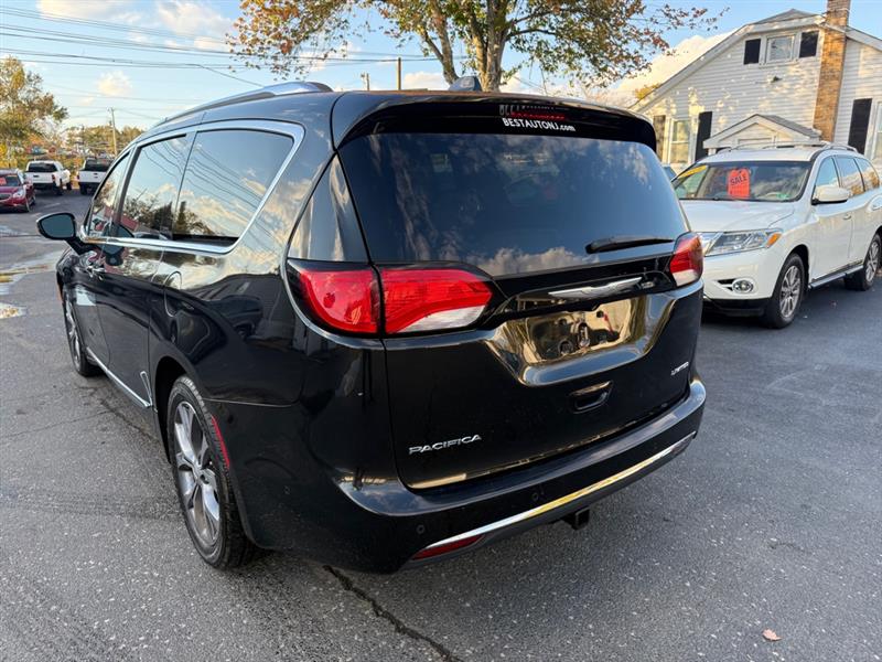 Chrysler Pacifica Limited 2017 Chrysler Pacifica Limited 2017