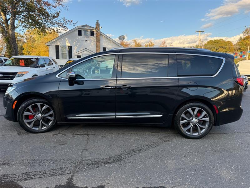 Chrysler Pacifica Limited 2017 Chrysler Pacifica Limited 2017