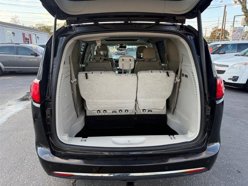 Chrysler Pacifica Limited 2017 Chrysler Pacifica Limited 2017