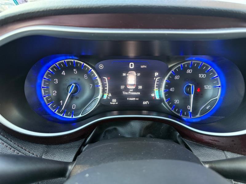 Chrysler Pacifica Limited 2017 Chrysler Pacifica Limited 2017