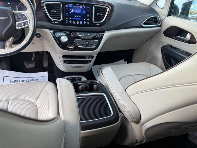 Chrysler Pacifica Limited 2017 Chrysler Pacifica Limited 2017