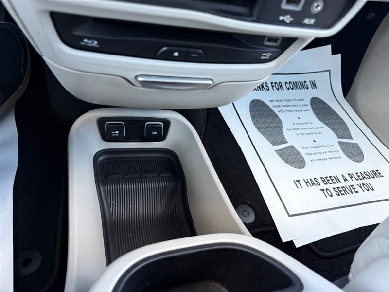 Chrysler Pacifica Limited 2017 Chrysler Pacifica Limited 2017