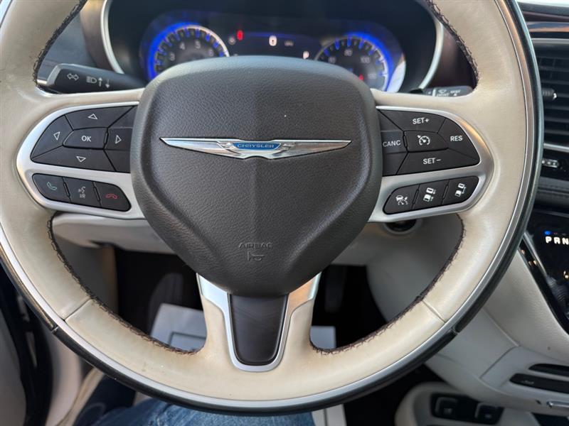 Chrysler Pacifica Limited 2017 Chrysler Pacifica Limited 2017