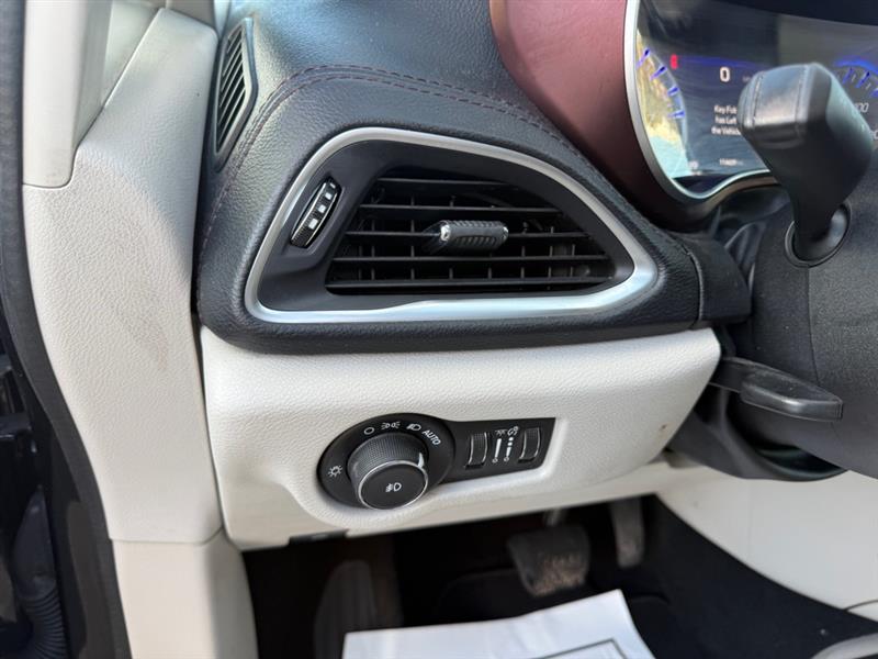 Chrysler Pacifica Limited 2017 Chrysler Pacifica Limited 2017