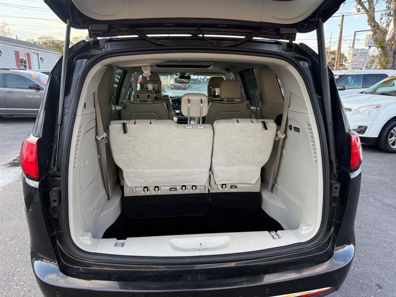 Chrysler Pacifica Limited 2017 Chrysler Pacifica Limited 2017