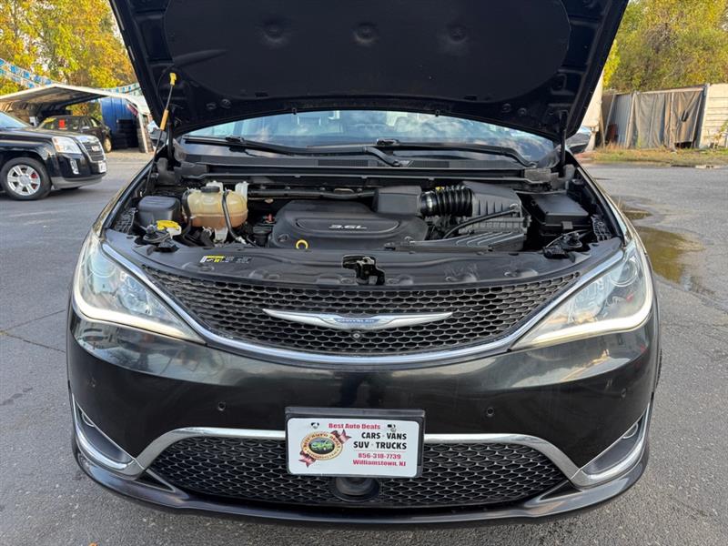 Chrysler Pacifica Limited 2017 Chrysler Pacifica Limited 2017