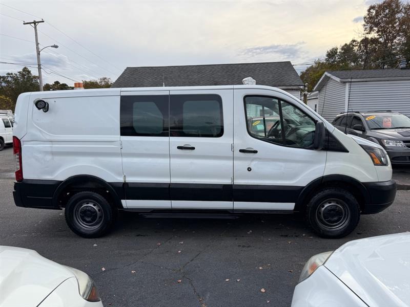 Ford Transit 250 Van Low Roof 60/40 Pass.130-in. WB 2016