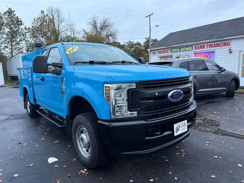 Ford F-250 SD XL SuperCab 4WD 2019 Ford F-250 SD XL SuperCab 4WD 2019