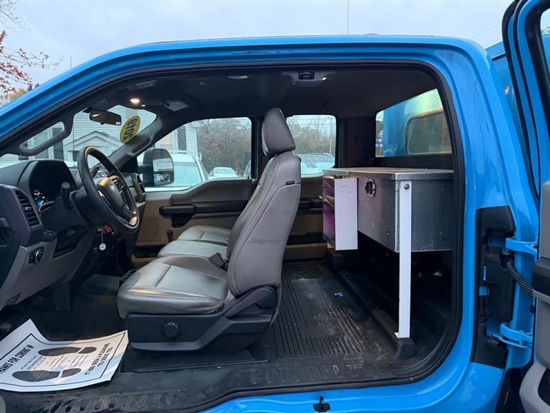 Ford F-250 SD XL SuperCab 4WD 2019 Ford F-250 SD XL SuperCab 4WD 2019