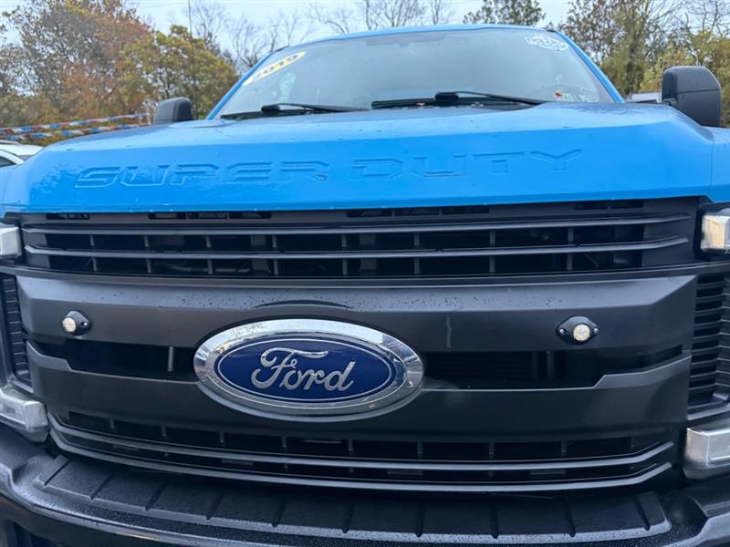 Ford F-250 SD XL SuperCab 4WD 2019 Ford F-250 SD XL SuperCab 4WD 2019