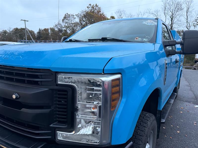 Ford F-250 SD XL SuperCab 4WD 2019 Ford F-250 SD XL SuperCab 4WD 2019