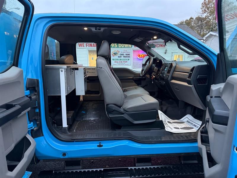 Ford F-250 SD XL SuperCab 4WD 2019 Ford F-250 SD XL SuperCab 4WD 2019