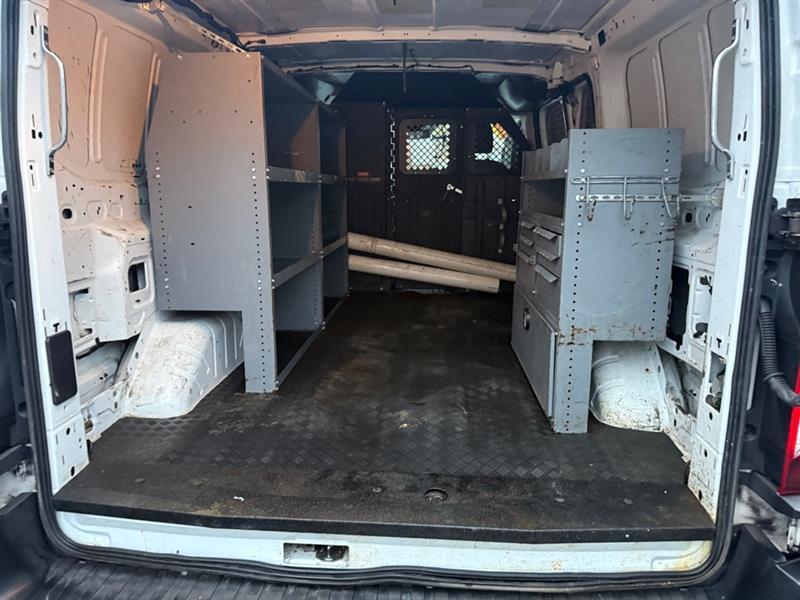 Ford Transit 250 Van Low Roof 60/40 Pass.130-in. WB 2016