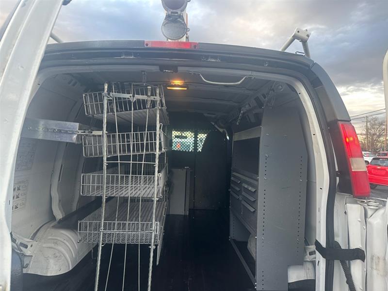 Chevrolet Express 2500 Cargo 2011